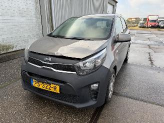 skadebil auto Kia Picanto 1.0 CVVT EconomyPlusLine 2017/9