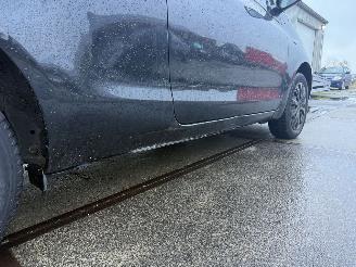Toyota Yaris 1.0 VVTi Access Airco picture 3