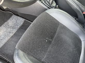 Renault Clio 0.9 TCe Intens picture 24