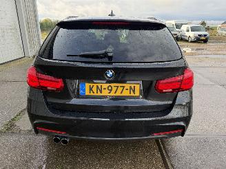 BMW 3-serie 320i X-Drive Touring M-Sport picture 4