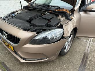 Volvo V-40 2.0 T2 Kinetic picture 17