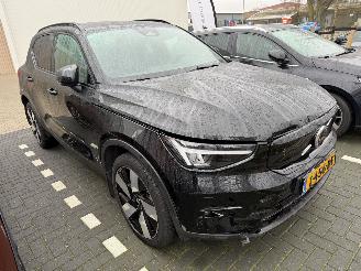 Coche accidentado Volvo XC40 Recharge Ultimate 70 kWh Pano Harman Kardon 20\" 2023/5