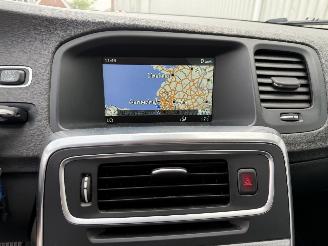 Volvo S-60 2.0 D2 picture 19