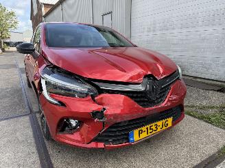 Schadeauto Renault Clio 1.0 TCe Intens 2020/10