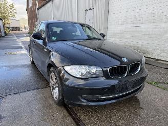  BMW 1-serie 118i Business Line Navigatie 2010/8
