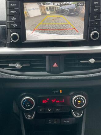 Kia Picanto 1.0 GT-LINE NAVI KAMERA AIRCO picture 8