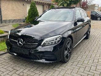 uszkodzony samochody osobowe Mercedes C-klasse 300 de AMG Line PANO LED NAVI CAMERA 2020/1