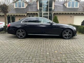 Mercedes E-klasse 220 d AVANTGARDE NAVI CAMERA LED picture 2