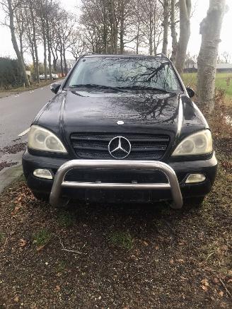 Vrakbiler auto Mercedes ML ML 270 CDI 2004/3