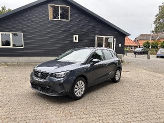 Vaurioauto  passenger cars Seat Arona TSI 110 PK STYLE NAVI CLIMA CAMERA LED VIRTUEEL PARK ASS B.J 2024 2024/3