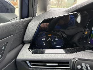 Volkswagen e-Golf HYBRIDE PLUG IN AUTOMAAT NAVI CLIMA CAMERA VIRT DASH LED B.J 2023 picture 17