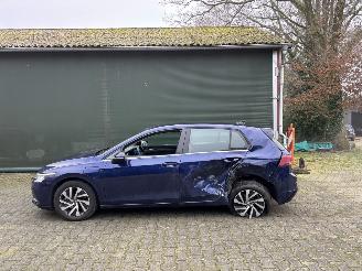 Volkswagen e-Golf HYBRIDE PLUG IN AUTOMAAT NAVI CLIMA CAMERA VIRT DASH LED B.J 2023 picture 24