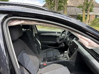 Volkswagen Passat GTE AUTOMAAT NAVI CLIMA CAMERA LED PDC B.J 2022 picture 10