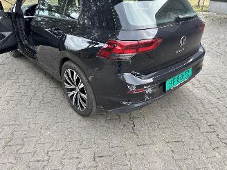 Volkswagen Golf 8 STYLE 1.5 Panoramadak 130 PK NAVI CLIMA LED CRUISE 18 inch B.J 2023 picture 11