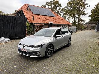 krockskadad bil auto Volkswagen Golf HYBRIDE PLUG IN AUTOMAAT NAVI CLIMA CAMERA LED VIRT DASH B.J 2021 2021/1