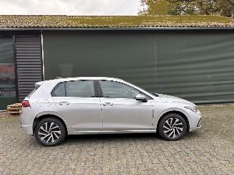 Volkswagen Golf HYBRIDE PLUG IN AUTOMAAT NAVI CLIMA CAMERA LED VIRT DASH B.J 2021 picture 7