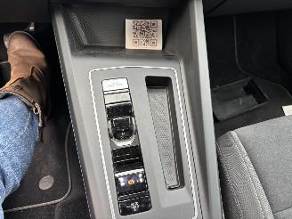 Volkswagen Golf HYBRIDE PLUG IN AUTOMAAT NAVI CLIMA CAMERA LED VIRT DASH B.J 2021 picture 13