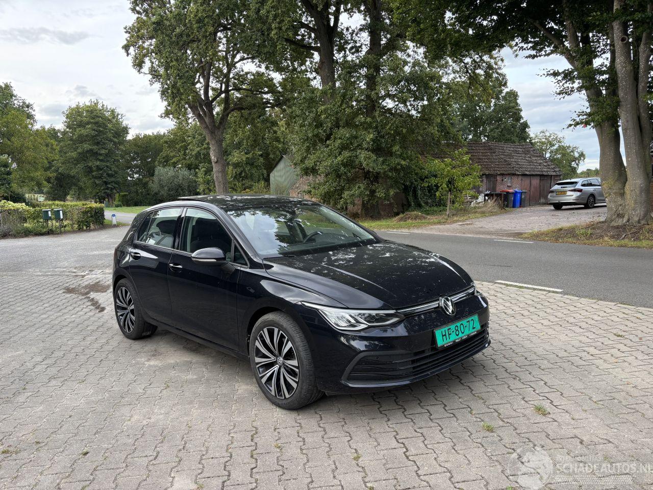 Volkswagen Golf 8 PANO 1.5 STYLE 130 PK NAVI CLIMA VIRT DASH 18 INCH B.J 2023