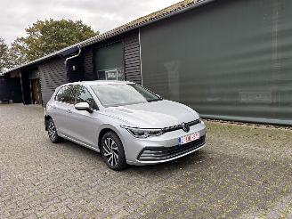 skadebil auto Volkswagen Golf PLUG IN HYBRIDE 1.4 AUTOMAAT STYLE NAVI CLIMA CAMERA LED B.J 05-2021 2021/5