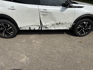 Peugeot 2008 GT LINE AUTOMAAT NAVI CLIMA CAMERA LED CRUISE B.J 2022 picture 17