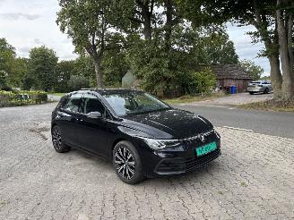 Avarii autoturisme Volkswagen Golf 8 PANORAMADAK 1.5 STYLE 130 PK NAVI CLIMA VIRT DASH 18 INCH B.J 2023 2023/4