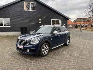 krockskadad bil auto Mini Countryman COOPER 1.5 EDITION NAVI CLIMA CAMERA LED KEYLESS B.J 2019 2019/7