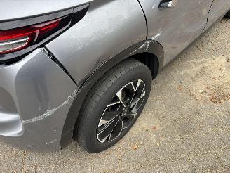 Citroën DS3 CROSSBACK AUTOMAAT 130 PK NAVI LEER CAMERA LED LEER B.J 06-2023 picture 18