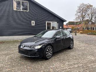 skadebil auto Volkswagen Golf 8 PANORAMADAK 1.5 STYLE 130 PK NAVI CLIMA VIRT DASH 18 INCH B.J 2023 2023/3