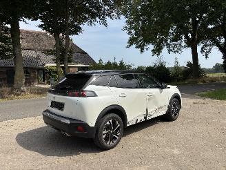 Peugeot 2008 GT LINE AUTOMAAT 130 PK NAVI CLIMA CAMERA LED CRUISE B.J 2022 picture 2