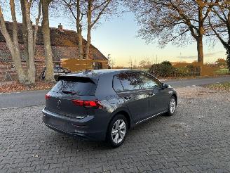 Volkswagen Golf 8 TSI EDITION 110 PK NAVI CLIMA CAMERA VIRTUEEL DASH LED B:J 2023  Plaatschade picture 2