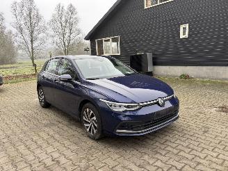 Avarii autoturisme Volkswagen Golf 8 HYBRIDE 1.4 PLUG IN DSG NAVI CLIMA VIRT DASH CAMERA B.J 12-2023 2023/12