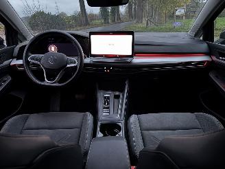 Volkswagen Golf 8,5 ETSI 1.5 HYBRIDE AUTOMAAT NAVI CLIMA CAMERA LED VIRT DASH TREKHAAK B.J 12-2024 picture 10