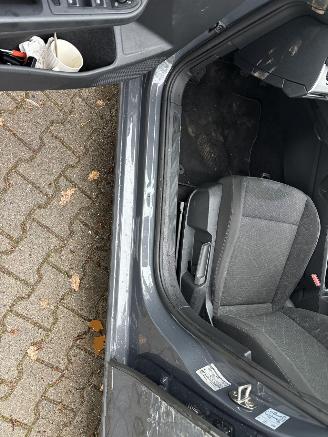 Volkswagen Golf 8 TSI 110 PK NAVI CLIMA CAMERA LED B.J 2023 picture 10