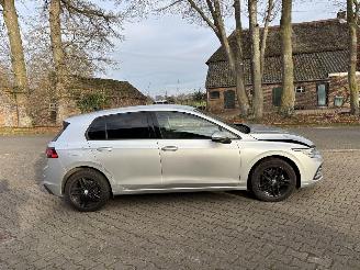 Volkswagen Golf 8 EDITION TSI 110 PK CLIMA CRUISE LED B.J 05-2022 picture 5