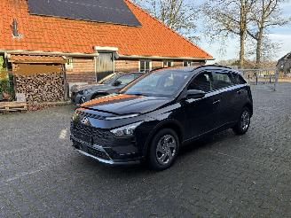 Avarii autoturisme Hyundai Bayon AUTOMAAT COMFORT NAVI CLIMA CAMERA B.J 11-2025 SCHROEFSCHADE 2025/11