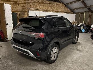 Schadeauto Volkswagen T-Cross AUTOMAAT FACELIFT 116 PK B.J 2024 2024/4