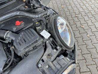 Mini One 1.5 EDITION SPORT CLIMA ABS PDC B.J 11-2018 SCHROEFSCHADE picture 13