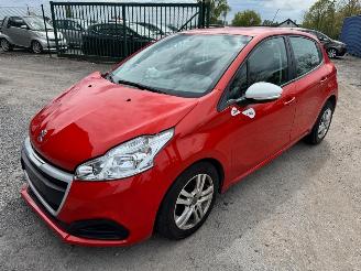  Peugeot 208  2019/4