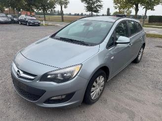 Opel Astra  picture 1