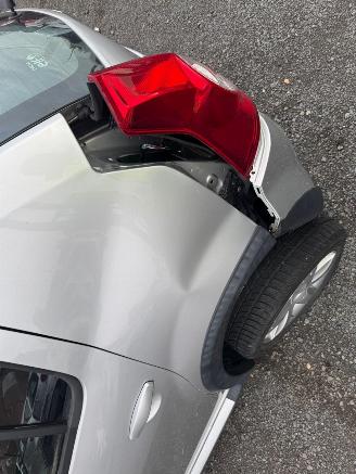 Dacia Sandero  picture 9
