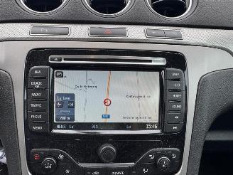 Ford S-Max  picture 15