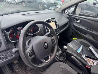 Renault Clio  picture 12