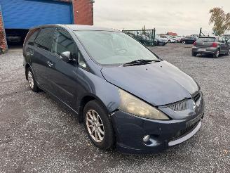 Mitsubishi Grandis  picture 3