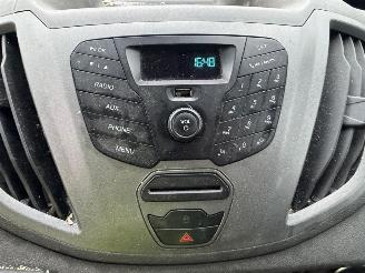 Ford Transit  picture 21