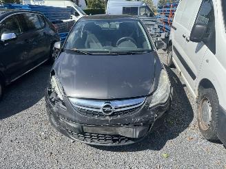 damaged passenger cars Opel Corsa  2012/7