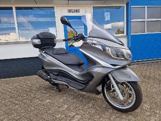 skadebil motor Piaggio X10 X10 500CC MOTOR SCOOTER 2012/10