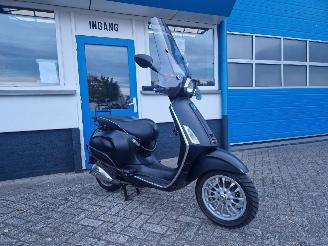 Vespa  SPRINT 25KM picture 3