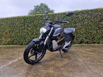 Super Soco  STREET HUNTER 45KM picture 13