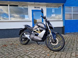 Super Soco  TSX STREETHUNTER picture 20