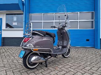 Vespa  LXV VIE DELLA MODA picture 7